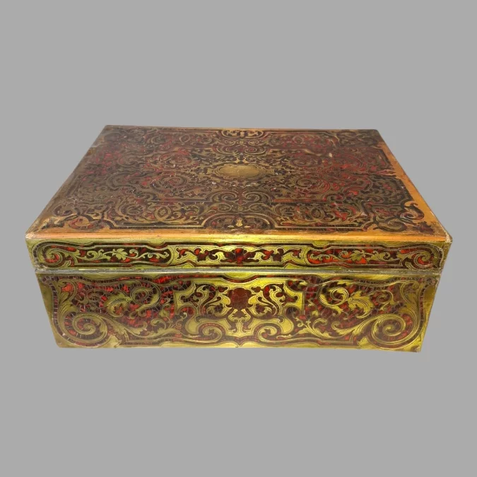 Schachtel in Boulle-Intarsien