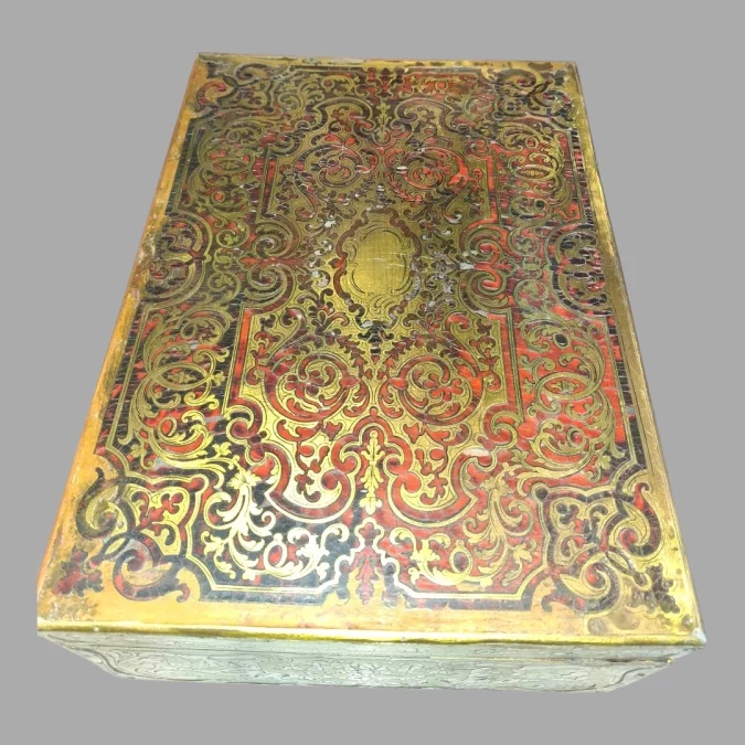 Schachtel in Boulle-Intarsien