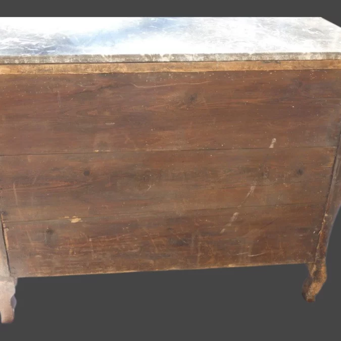 Commode tombeau Régence en noyer -Sud de la France - Provence début 18ème
