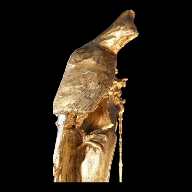 Miroir de boiserie "aux perroquets" en bois sculpté et laqué de style Louis XV