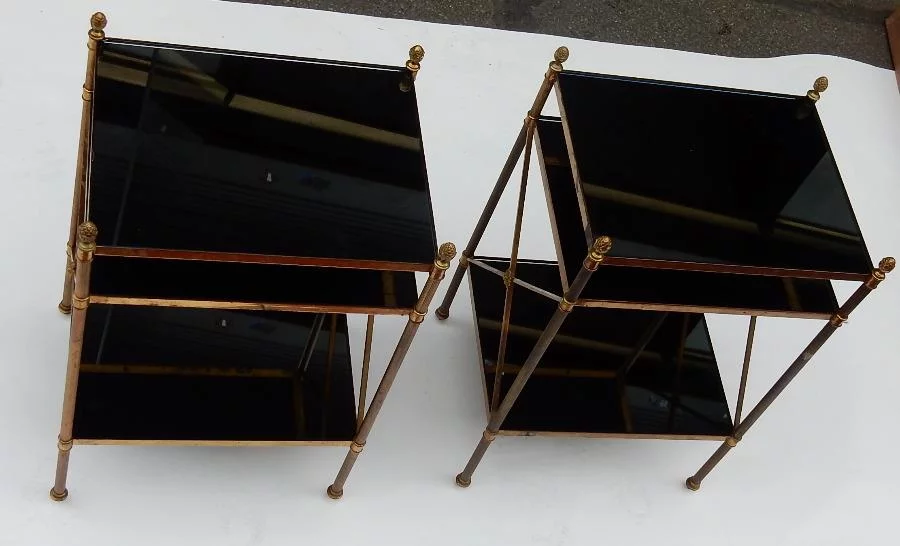 1950/70′ Pair of 3-Tier Brass Shelves Maison Baguès Black Opaline Trays