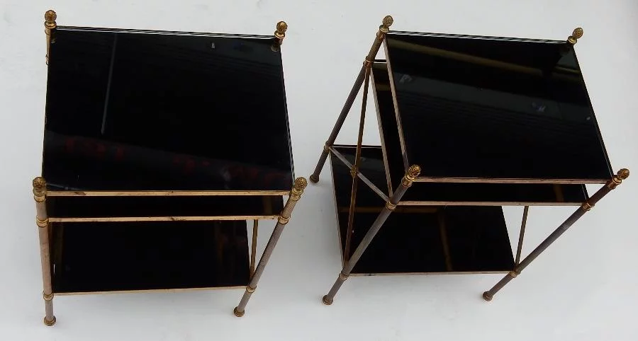 1950/70′ Pair of 3-Tier Brass Shelves Maison Baguès Black Opaline Trays