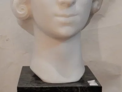 1930′ Art Deco Head Of A Woman In Marble Signed By M. Di Domenico