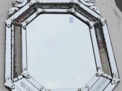 Venice Octagonal Mirror with Tain Mercure Pediment with Engraved Flowers