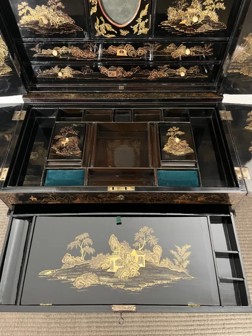 ESCRITORIO DE ESTILO JAPONÉS