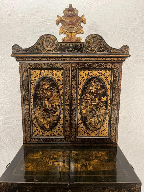 ESCRITORIO DE ESTILO JAPONÉS