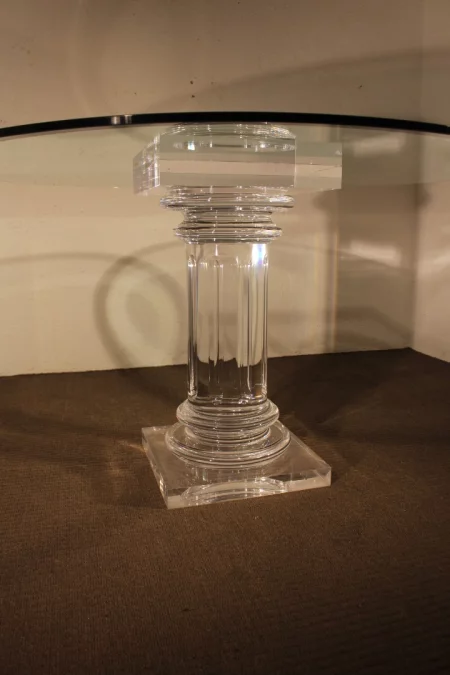 Tisch aus den 1970er Jahren