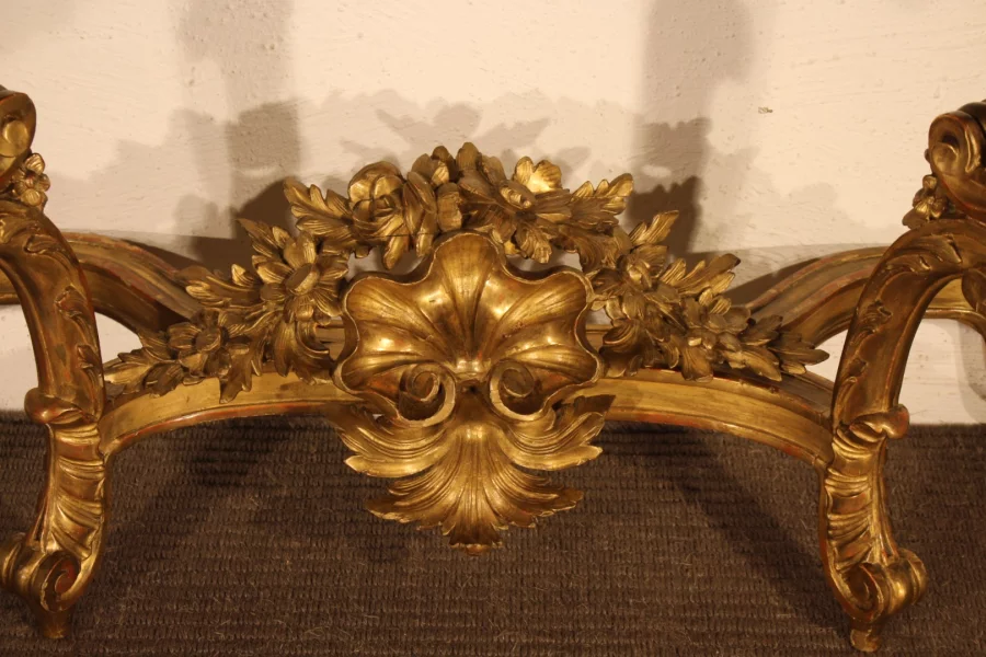 KONSOLENTISCH IM FRANZÖSISCHEN REGENCY-STIL