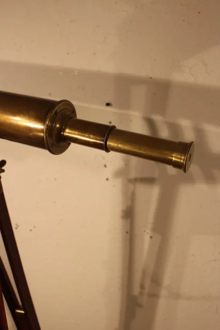 19世紀の望遠鏡