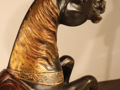 旋转木马上的马