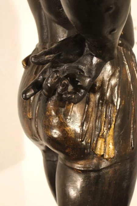 Africain en torchère