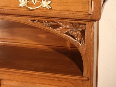 Desserte Art Nouveau