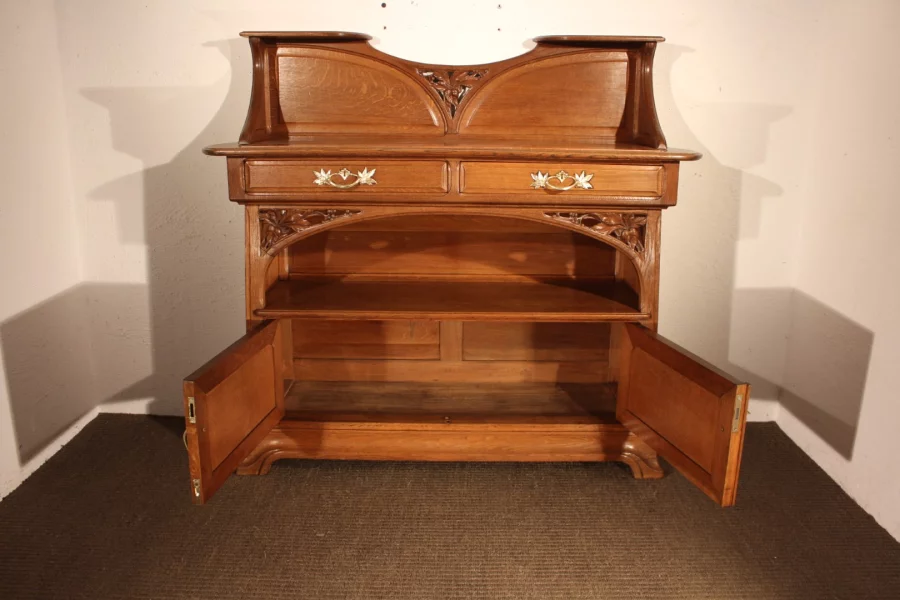 Desserte Art Nouveau