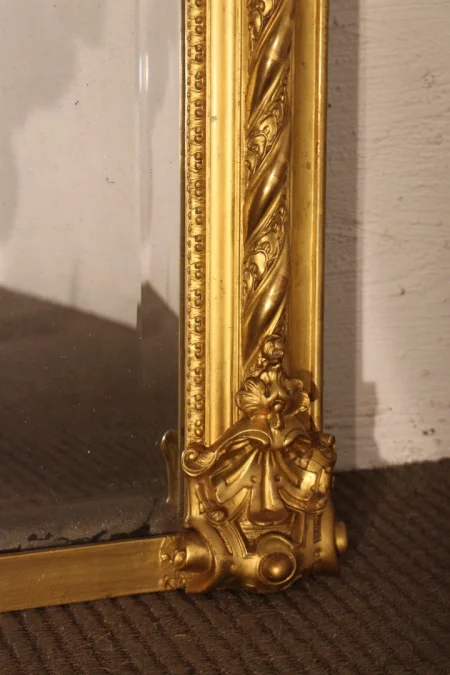 Spiegel aus dem 19. Jahrhundert