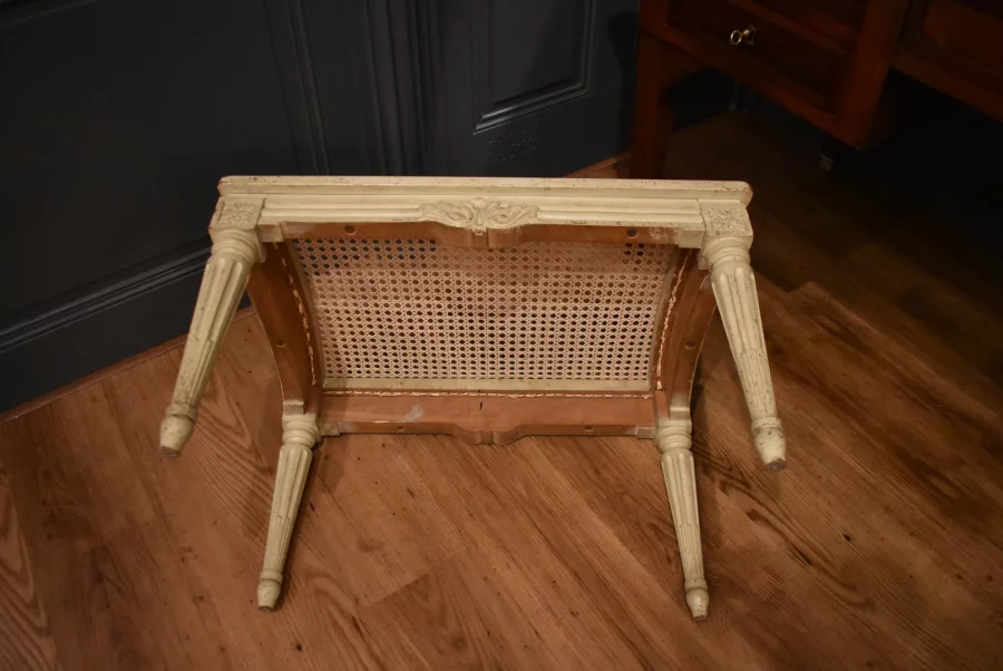 Tabouret de style Louis XVI