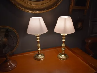 Paire de lampes en bronze