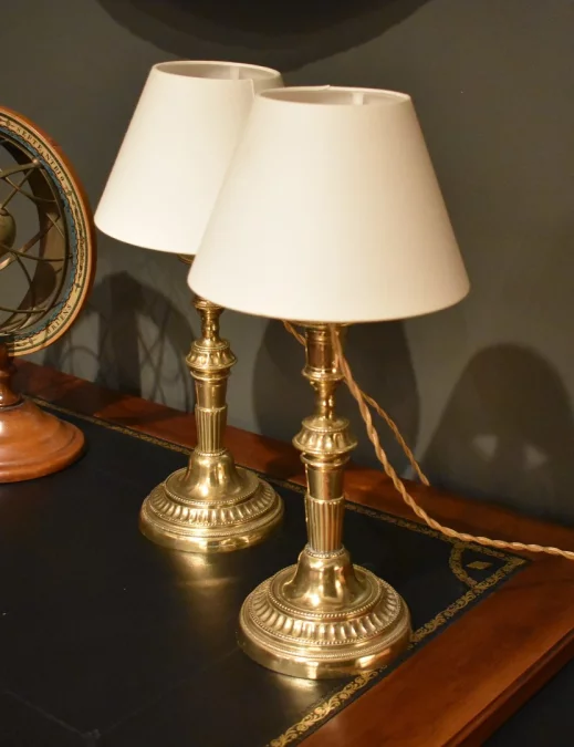 Paire de lampes en bronze