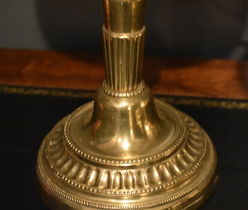 Paire de lampes en bronze