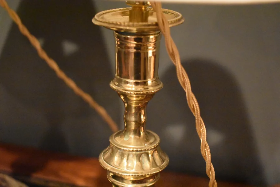 Paire de lampes en bronze