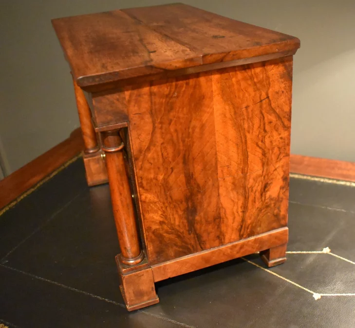 Commode de maitrise Empire