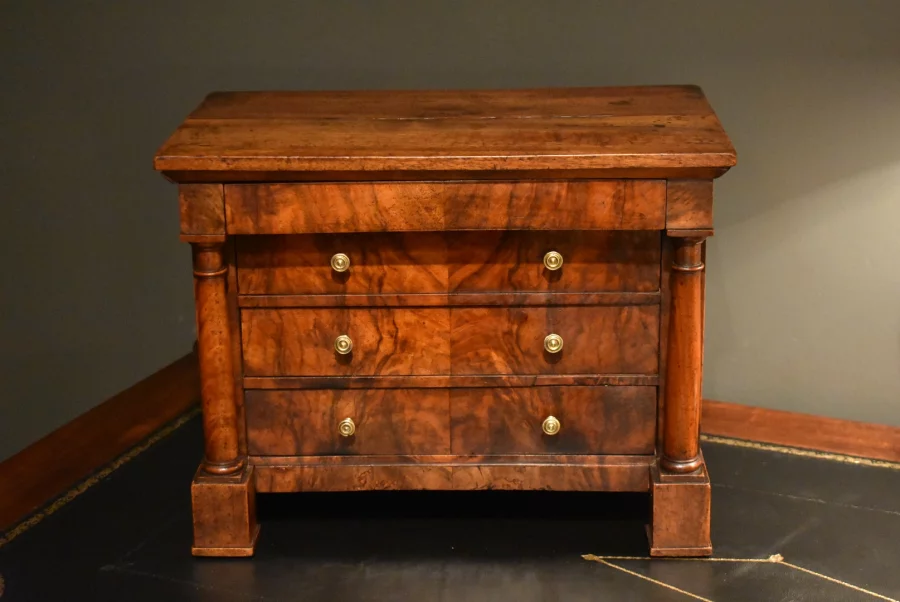 Commode de maitrise Empire