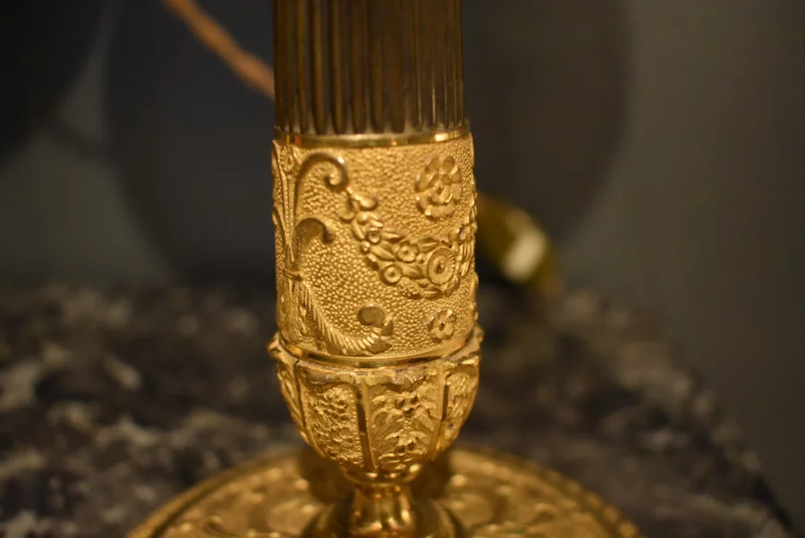 Paire de lampes en bronze doré