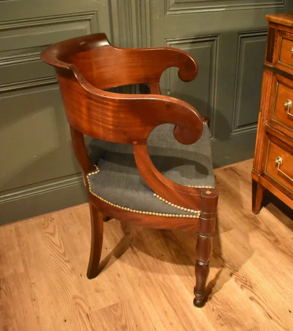 Fauteuil de bureau en acajou