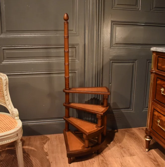 Escabeau de bibliothèque