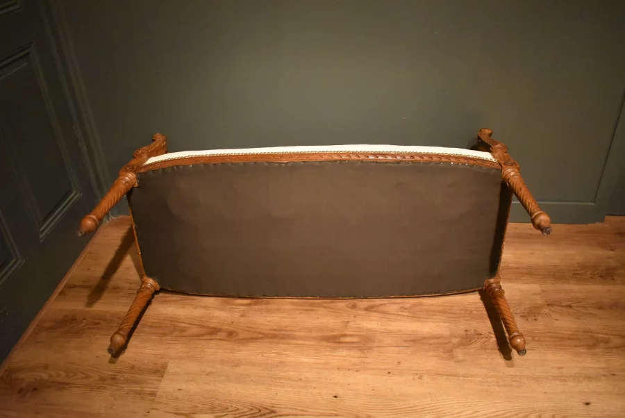 Banquette de style Louis XVI en noyer