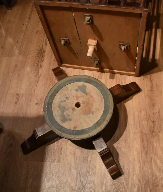 Bibliothèque tournante