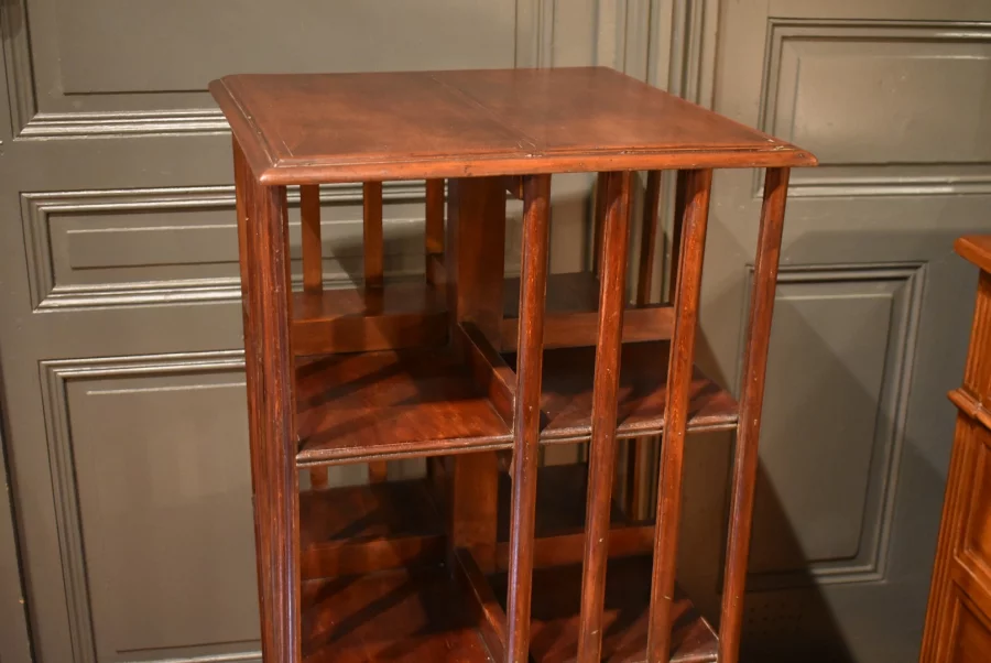 Bibliothèque tournante