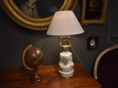 Lampe en porcelaine et bronze