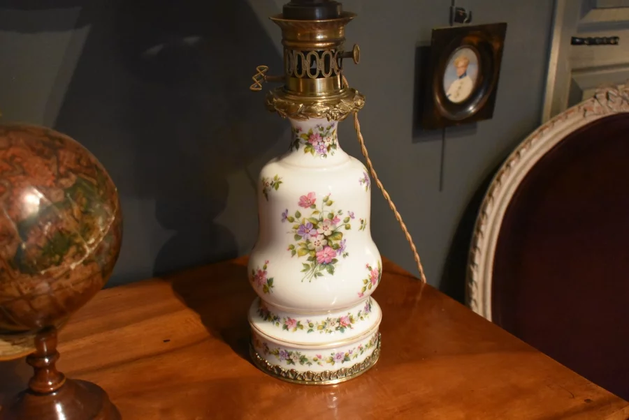 Lampe en porcelaine et bronze