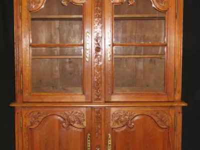 Buffet deux corps, XIXe siècle.