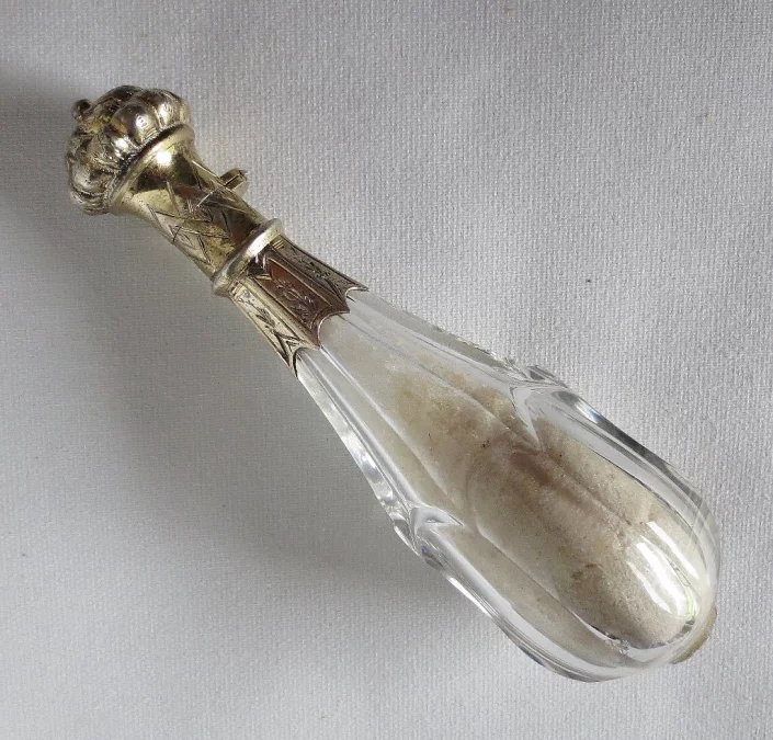 CHARLES X PERIOD SMELLING盐瓶