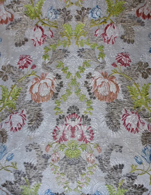 LOUIS XIV PERIOD  TABLE