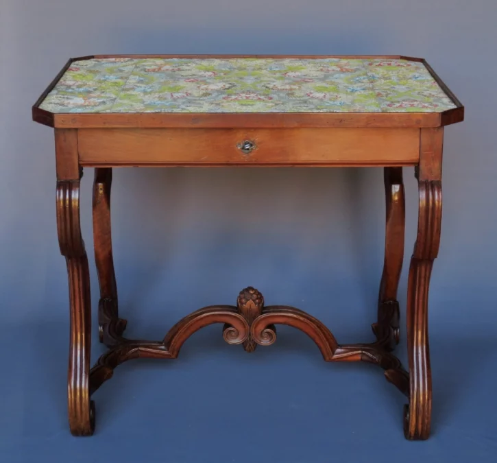 LOUIS XIV PERIOD  TABLE