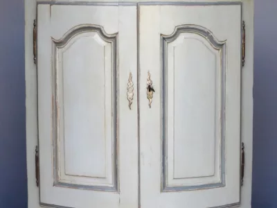 路易十五时期角柜