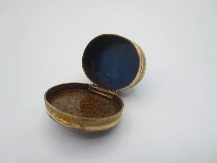 ラピスラズリとジャスパーボックス