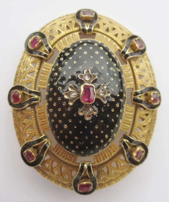 法式修复时期胸针