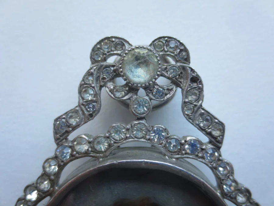 Miniature et cadre argent, fin XIXe siècle.