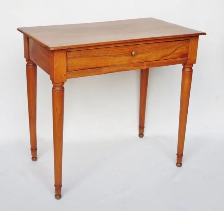 EARLY NINETEENTH CENTURY WRITING TABLE
