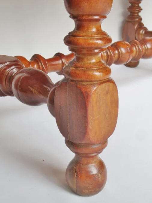 ルイ14世時代のライティングテーブル