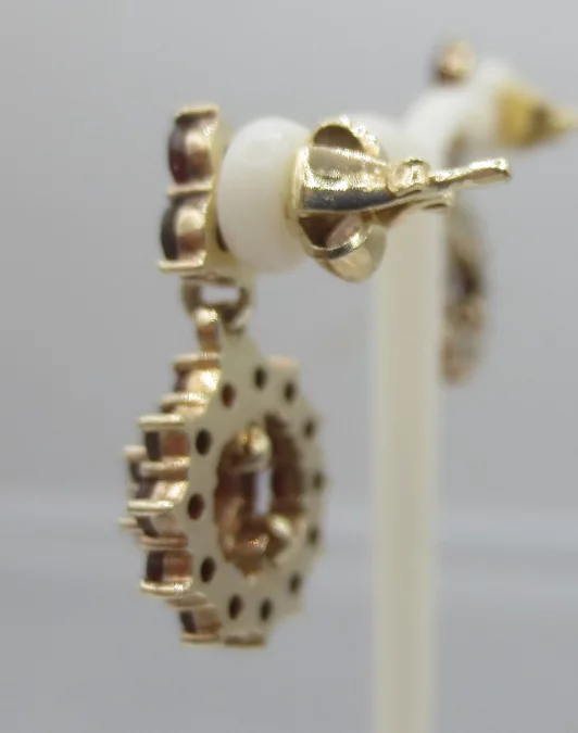 镀金石榴石耳环