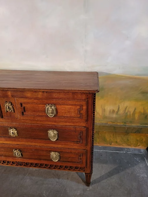 CÓMODA DEL PERIODO LUIS XVI
