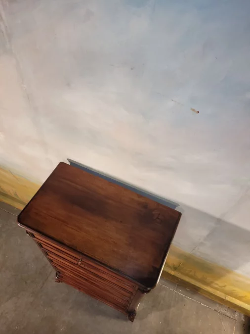 КОМОД В СТИЛЕ ЛЮДОВИКА XV