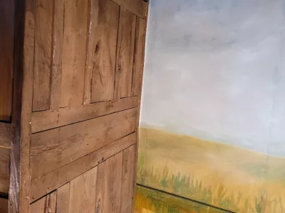 ШКАФ В СТИЛЕ ЛЮДОВИКА XV