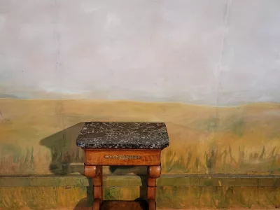 КОНСОЛЬНЫЙ СТОЛ ПЕРИОДА ФРАНЦУЗСКОЙ РЕСТАВРАЦИИ