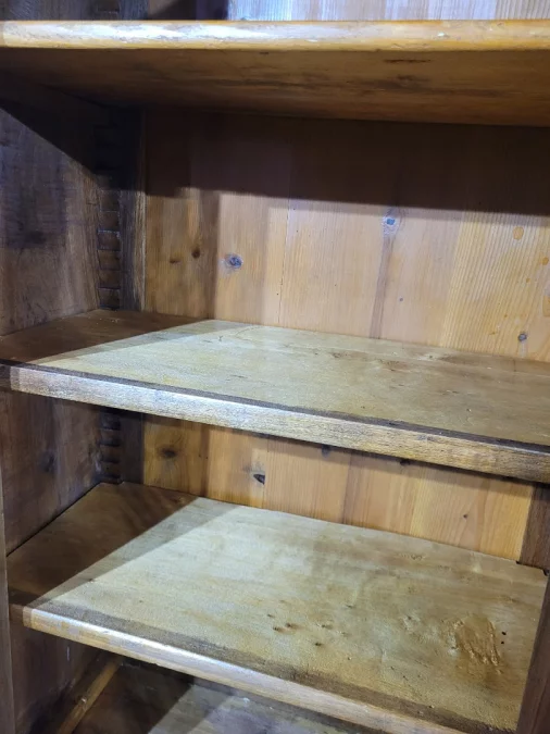 路易·菲利普时期橱柜