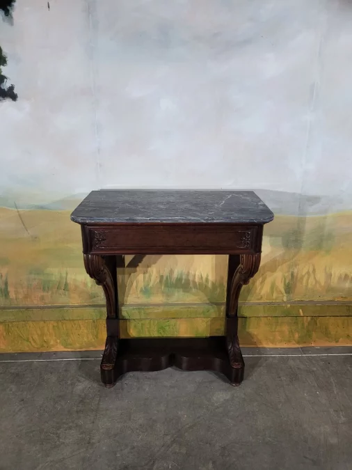 КОНСОЛЬНЫЙ СТОЛ ПЕРИОДА ФРАНЦУЗСКОЙ РЕСТАВРАЦИИ